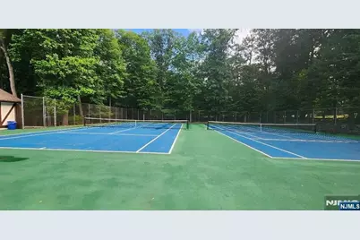 1208 Faulkner Court, Mahwah, NJ 07430 - Photo 21