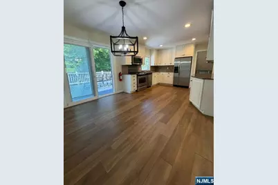 623 Doriskill Court, River Vale Township, NJ 07675 - Photo 5