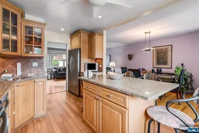 20 Moos Lane, Bergenfield, NJ 07621 - Photo 13
