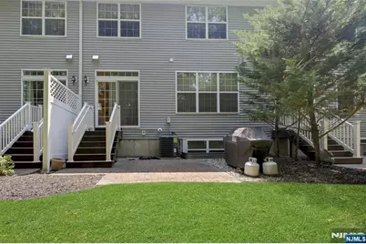 28 Masterson Court, Waldwick, NJ 07463 - Photo 33