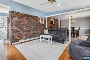11 Taggart Way, Saddle Brook Township, NJ 07663 - Photo 15
