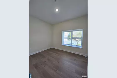 512 Kearny Avenue 303 #303, Kearny, NJ 07032 - Photo 13