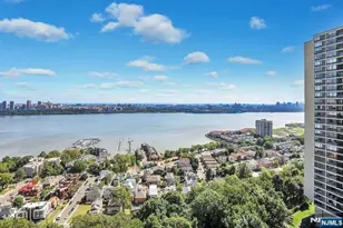 6 Horizon Road 1907, Fort Lee, NJ 07024 - Photo 3