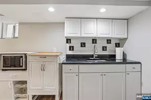 263 Morningside Ave, Cliffside Park, NJ 07010 - Photo 21