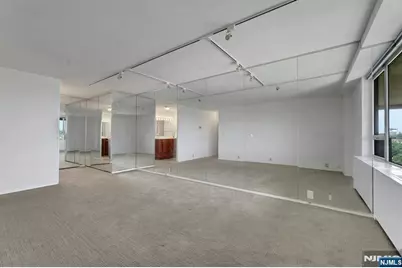 3 Horizon Road 1406 #1406, Fort Lee, NJ 07024 - Photo 19