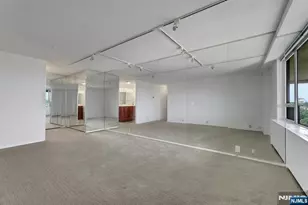 3 Horizon Road 1406, Fort Lee, NJ 07024 - Photo 19