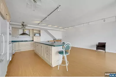 3 Horizon Road 1406 #1406, Fort Lee, NJ 07024 - Photo 15