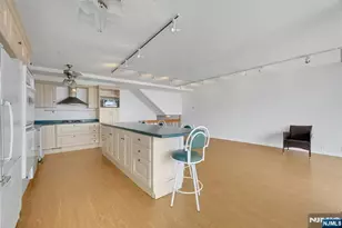 3 Horizon Road 1406, Fort Lee, NJ 07024 - Photo 15