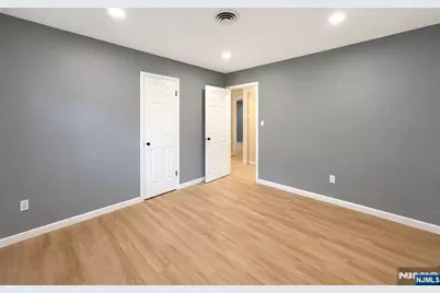 28 Carr Street 2 #2, Pompton Lakes, NJ 07442 - Photo 11