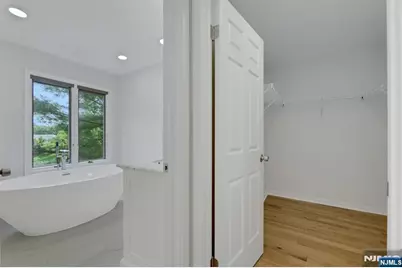 35 Reagan Way 635B #635B, Washington Township, NJ 07676 - Photo 21
