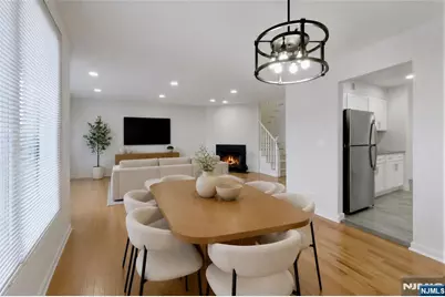 35 Reagan Way 635B #635B, Washington Township, NJ 07676 - Photo 9