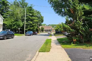 48 Cortland Pl Fl 2, Tenafly, NJ 07670 - Photo 7
