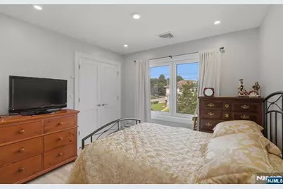 170 Mount Pleasant Avenue, Wallington, NJ 07057 - Photo 21