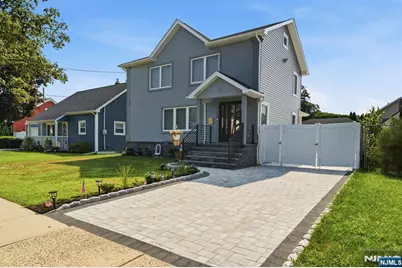170 Mount Pleasant Avenue, Wallington, NJ 07057 - Photo 1