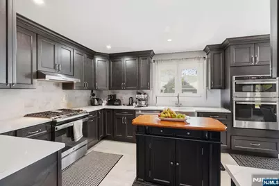 170 Mount Pleasant Avenue, Wallington, NJ 07057 - Photo 11