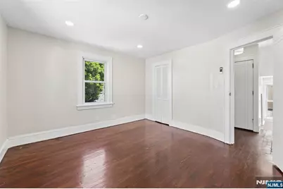 275 Farrant Terrace, Teaneck Township, NJ 07666 - Photo 21