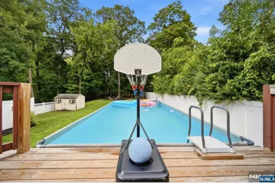 93 Yawpo Avenue, Oakland, NJ 07436 - Photo 29