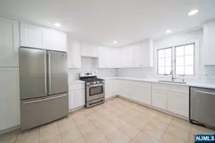 830 Elizabeth Street 2, Ridgefield, NJ 07657 - Photo 9