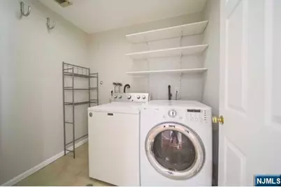 830 Elizabeth Street 2 #2, Ridgefield, NJ 07657 - Photo 11