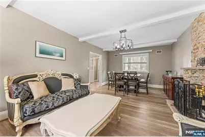 15 Putnam Place, Clifton, NJ 07011 - Photo 5