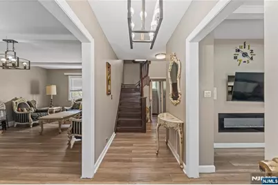 15 Putnam Place, Clifton, NJ 07011 - Photo 3