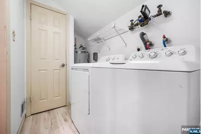 11 Rothwell Drive 11D #11D, Jamesburg, NJ 08831 - Photo 31