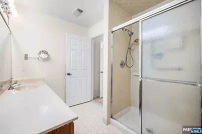 11 Rothwell Drive 11D #11D, Jamesburg, NJ 08831 - Photo 23