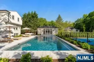 306 Hutchinson Rd, Englewood, NJ 07631 - Photo 33