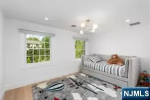 306 Hutchinson Rd, Englewood, NJ 07631 - Photo 25