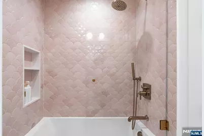 306 Hutchinson Road, Englewood, NJ 07631 - Photo 27
