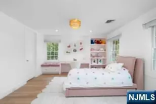 306 Hutchinson Rd, Englewood, NJ 07631 - Photo 23