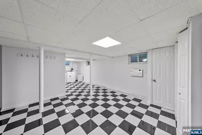 160 Magnolia Avenue, Cresskill, NJ 07626 - Photo 27