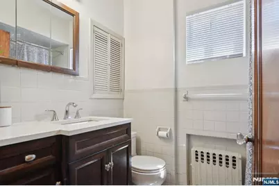 211 Pinelynn Road, Glen Rock, NJ 07452 - Photo 7