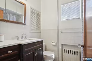 211 Pinelynn Rd, Glen Rock, NJ 07452 - Photo 7