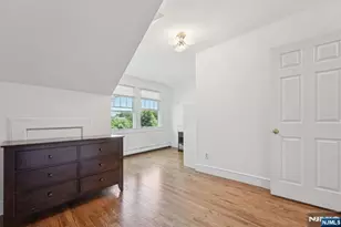 211 Pinelynn Rd, Glen Rock, NJ 07452 - Photo 13