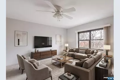 420 Park Place 5C #5C, Fort Lee, NJ 07024 - Photo 3