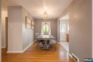 110 Patricia Pl, Clifton, NJ 07012 - Photo 5