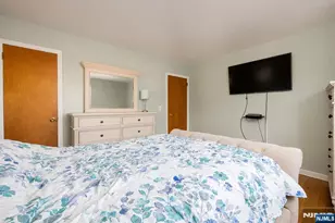 110 Patricia Pl, Clifton, NJ 07012 - Photo 9