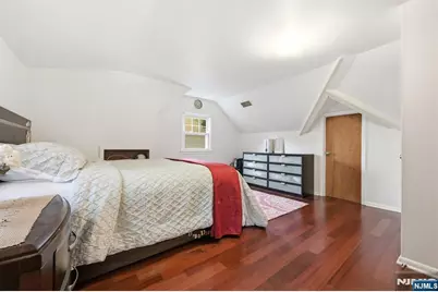 37 Forest Avenue, Nutley, NJ 07110 - Photo 15
