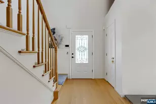 14 Summit Ct, Hackensack, NJ 07601 - Photo 5