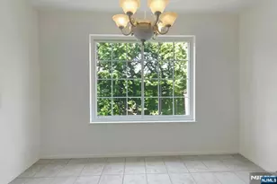 14 Summit Ct, Hackensack, NJ 07601 - Photo 19