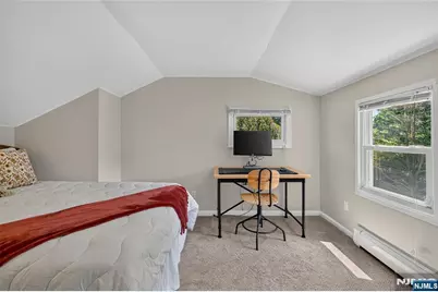60 Moore Avenue, Waldwick, NJ 07463 - Photo 13