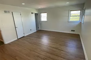 526 Rutland Ave, Teaneck Township, NJ 07666 - Photo 13