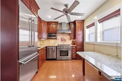 7 Henderson Street, Passaic, NJ 07055 - Photo 15