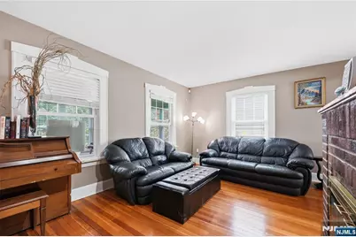7 Henderson Street, Passaic, NJ 07055 - Photo 9
