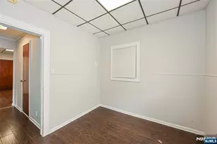250 Degraw Ave, Teaneck Township, NJ 07666 - Photo 13
