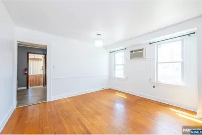 8-02 Henderson Boulevard, Fair Lawn, NJ 07410 - Photo 13