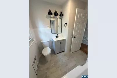 459 Bloomfield Avenue, Nutley, NJ 07110 - Photo 17