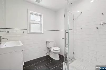 287 Buttonwood Drive, Paramus, NJ 07652 - Photo 11