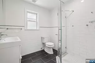 287 Buttonwood Dr, Paramus, NJ 07652 - Photo 11
